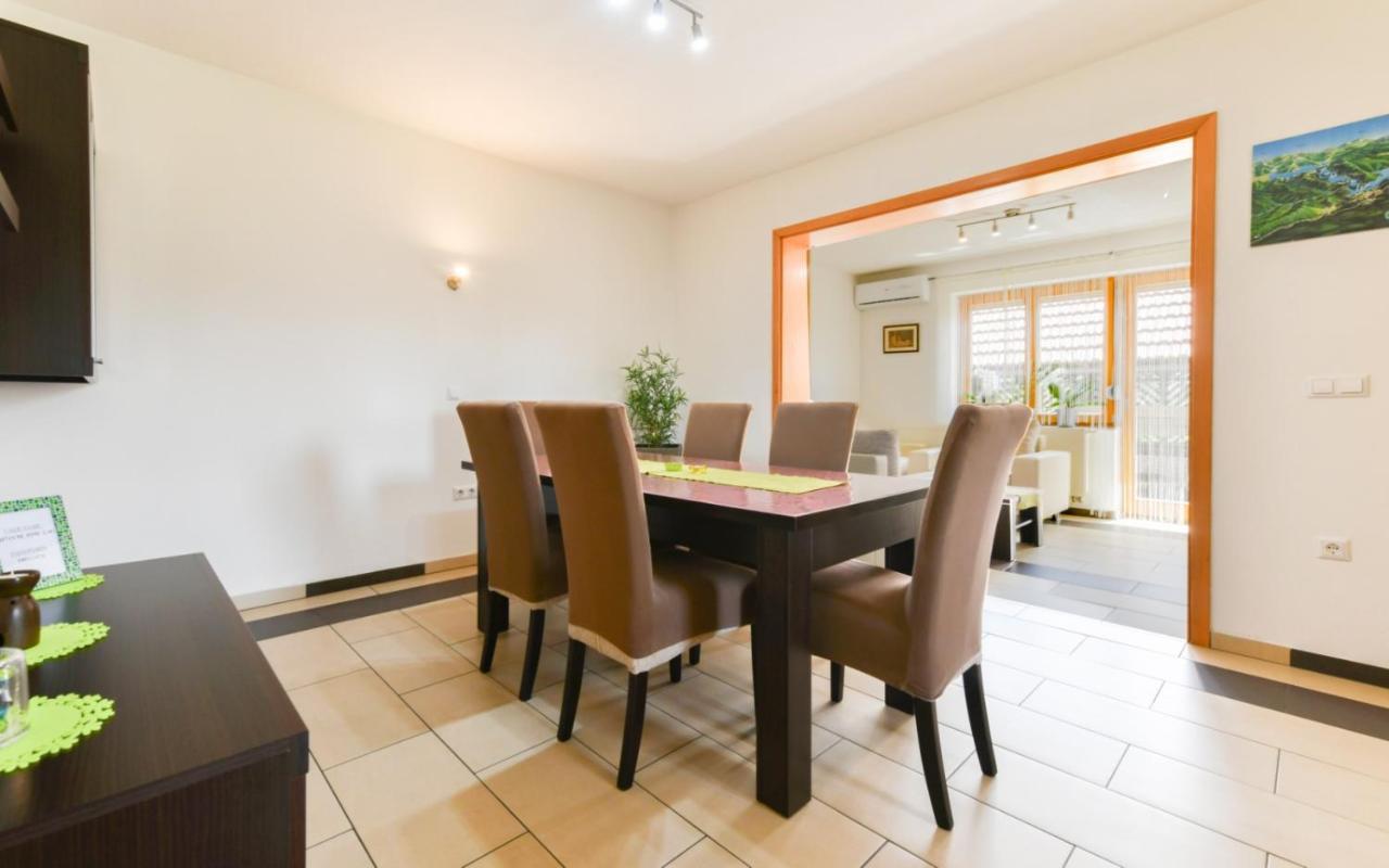 House Matijevic Simic Hotel Grabovac  Bagian luar foto