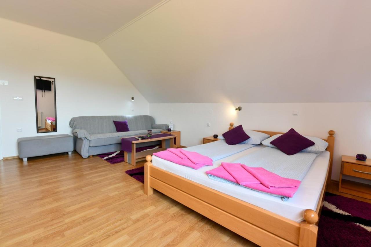 House Matijevic Simic Hotel Grabovac  Bagian luar foto
