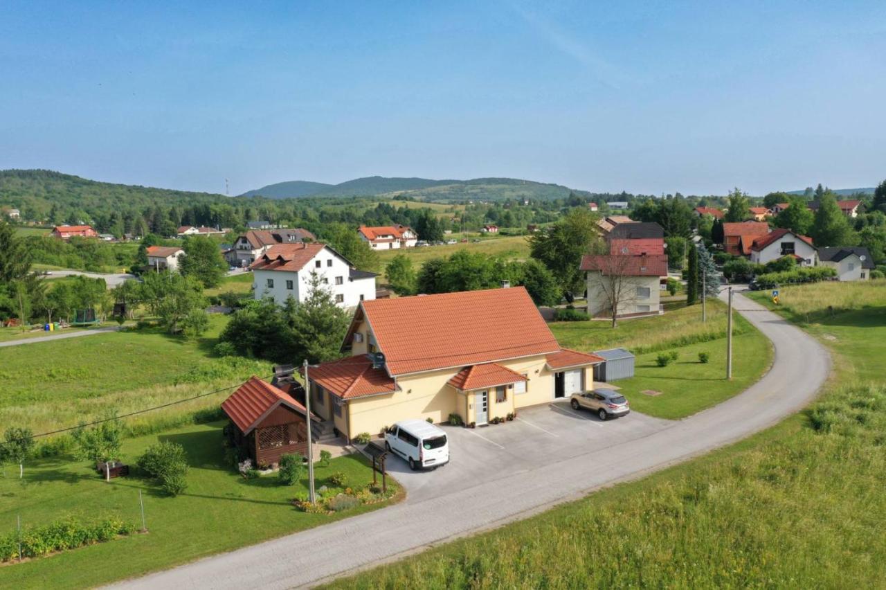 House Matijevic Simic Hotel Grabovac  Bagian luar foto