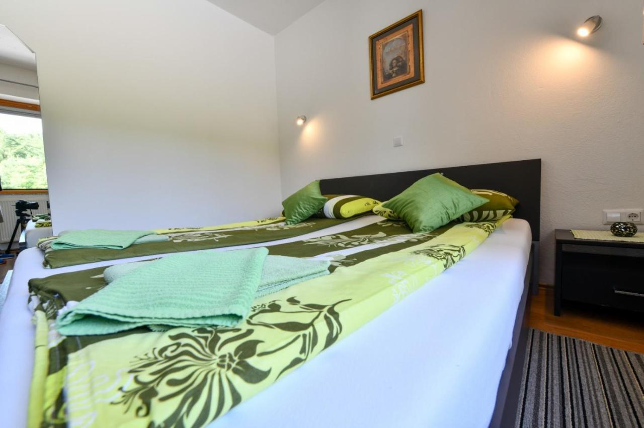 House Matijevic Simic Hotel Grabovac  Bagian luar foto